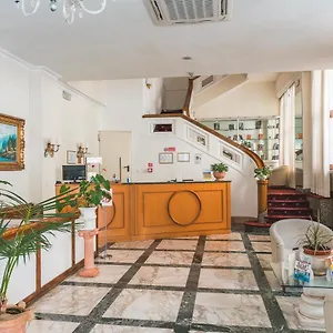 Hotel Gh San Giusto, Rzym