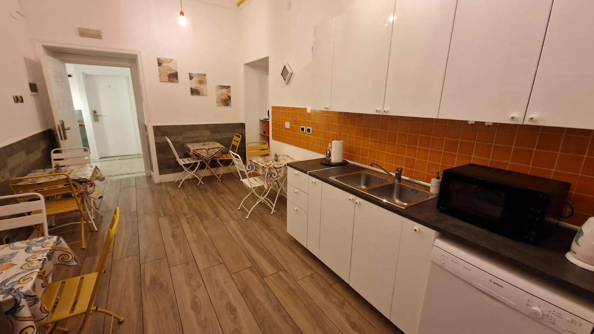 4Rooms In רומא בית הארחה