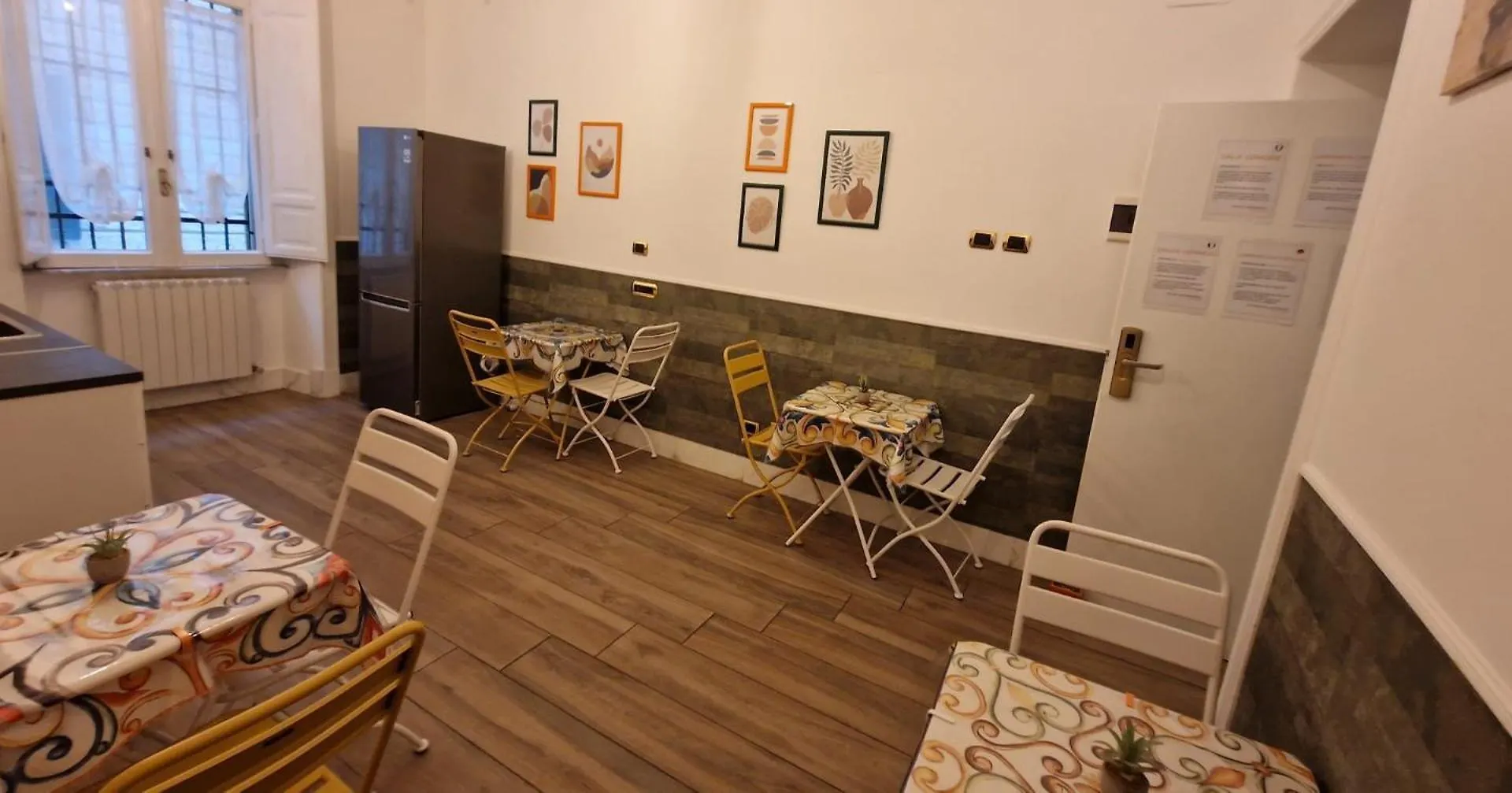 בית הארחה 4Rooms In רומא