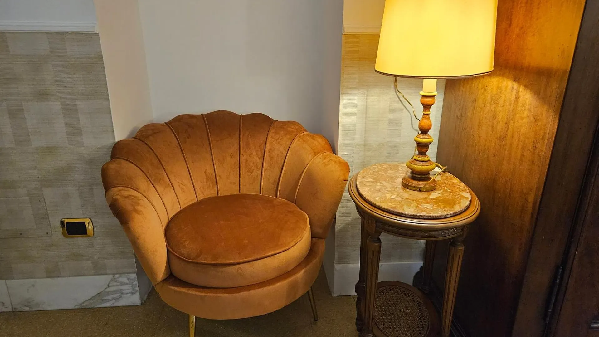 בית הארחה 4Rooms In רומא