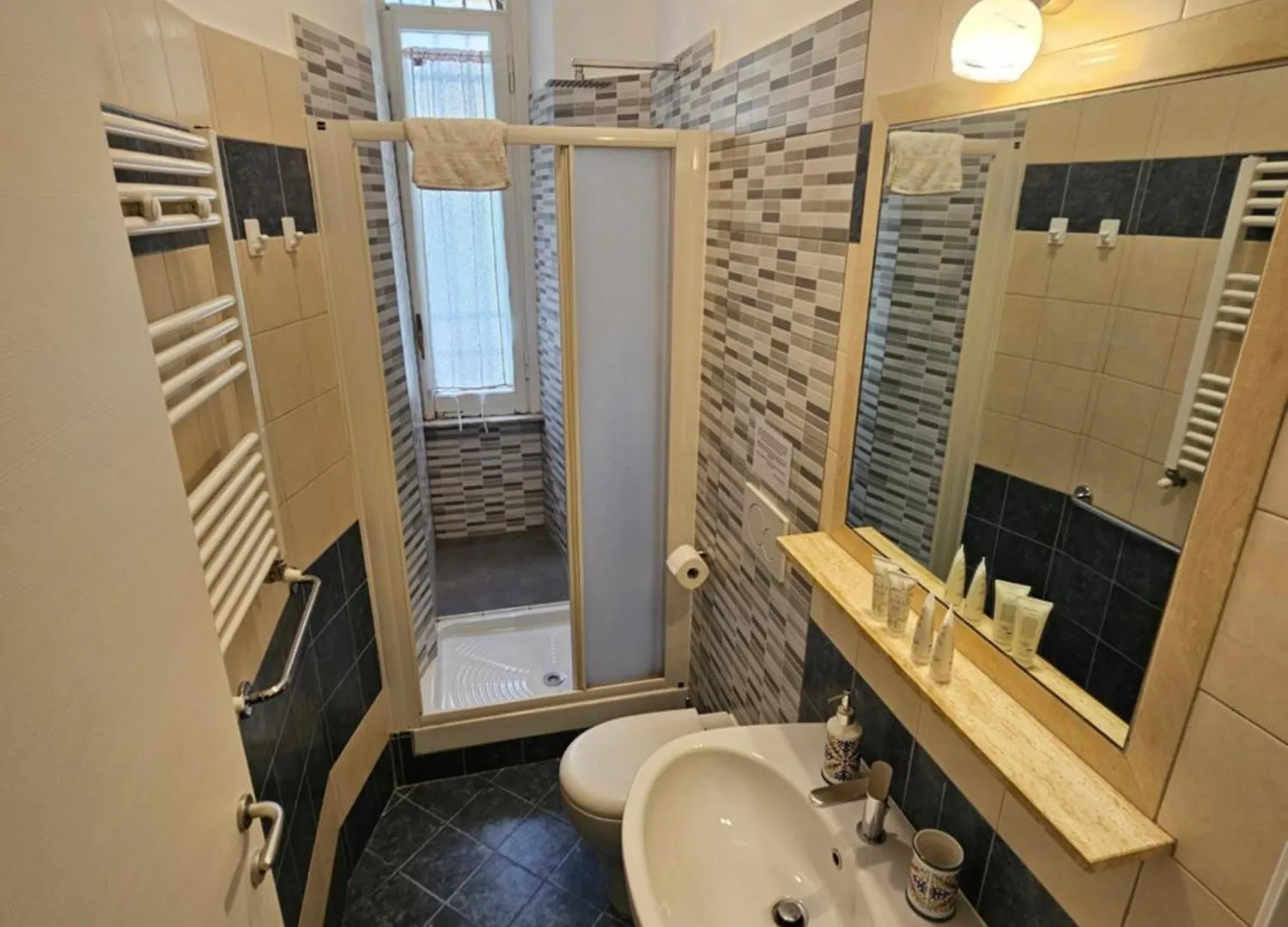 4Rooms In ローマ ゲストハウス
